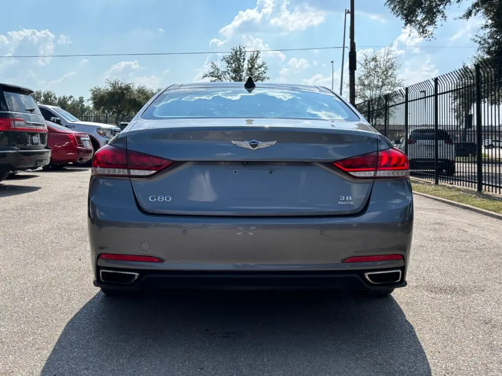 2017 Genesis G80 3.8 AWD photo 5