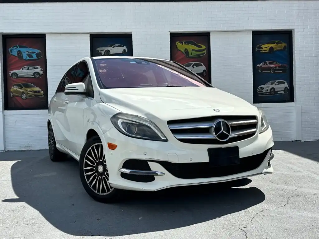 2015 Mercedes-Benz B-Class Electric Drive's photo