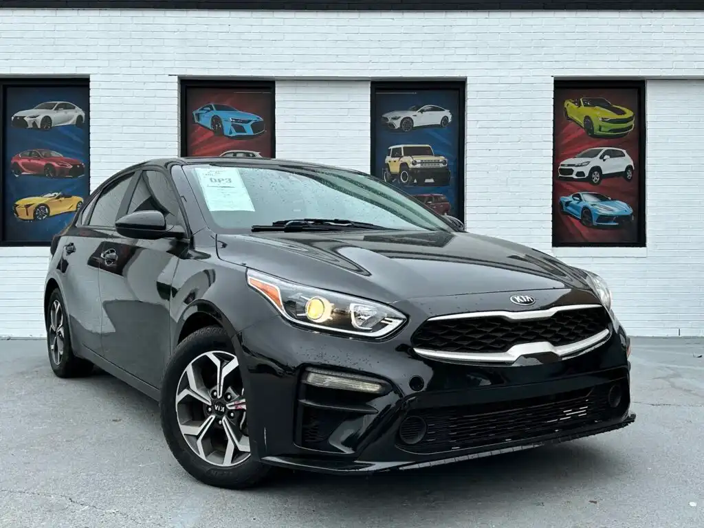 2021 Kia Forte LXS AT's photo