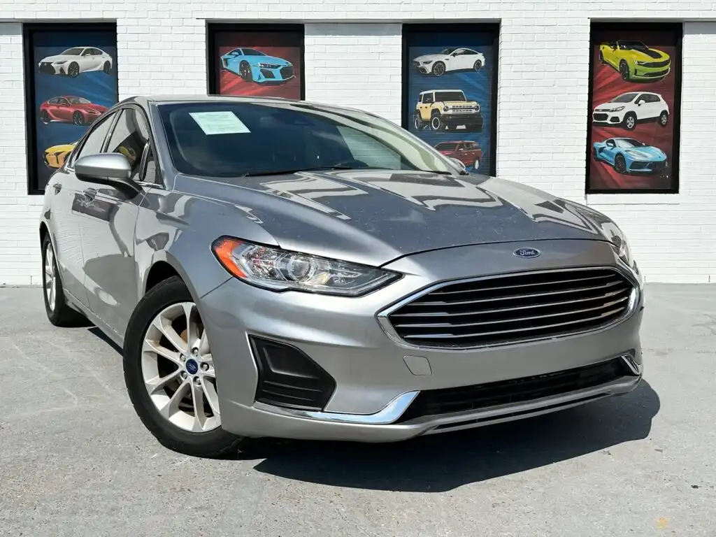 2020 Ford Fusion SE FWD's photo