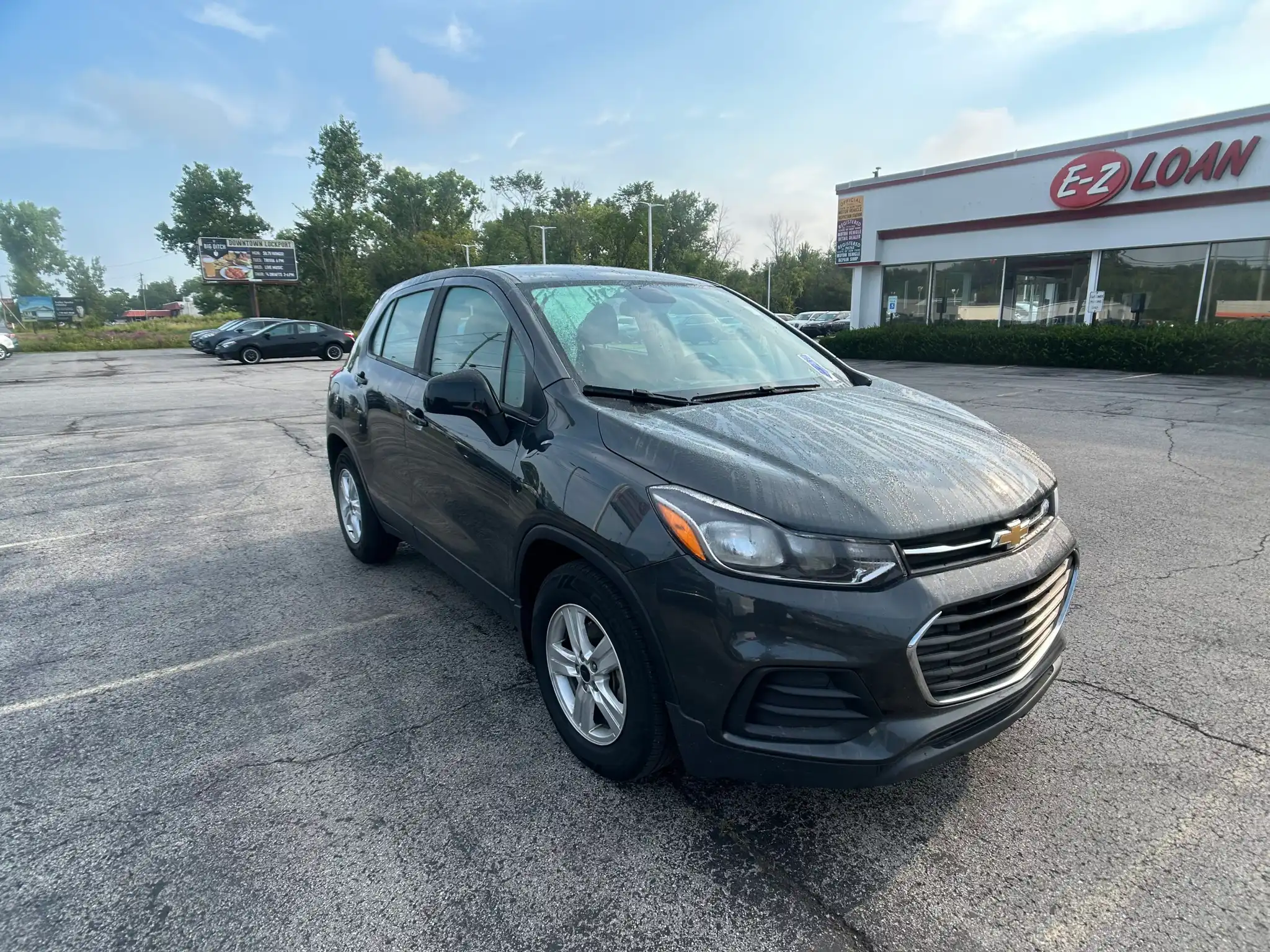2020 Chevrolet Trax LS's photo