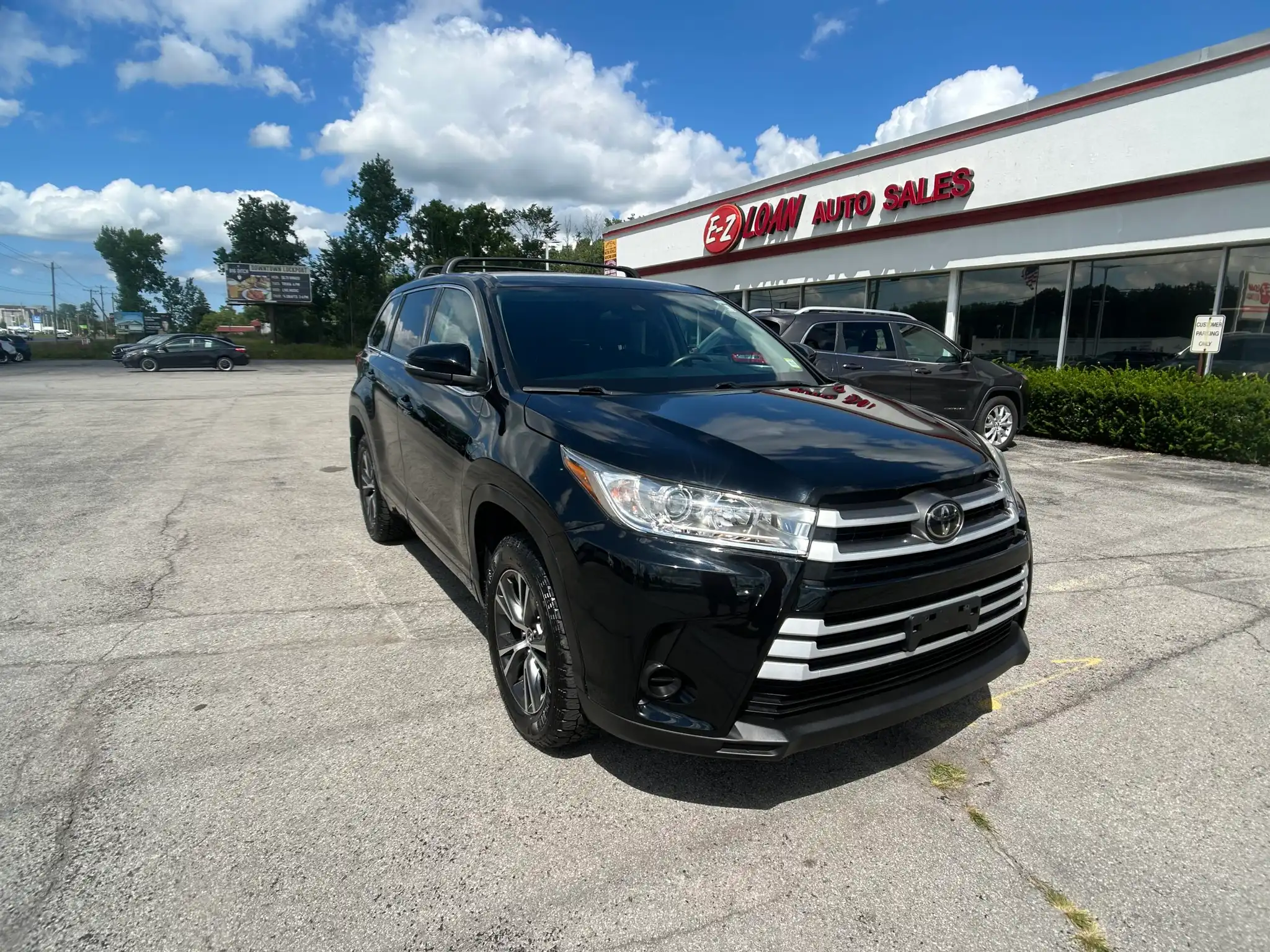 2017 Toyota Highlander LE 4x4 V6's photo
