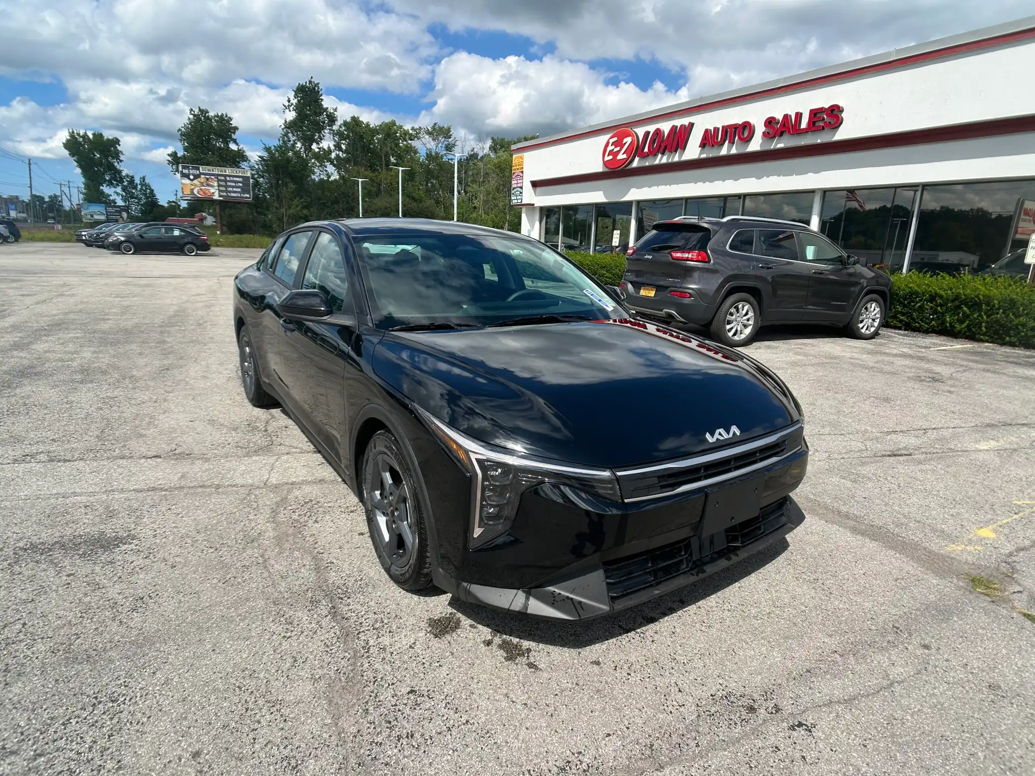 2026 Kia K4 LXS AT's photo