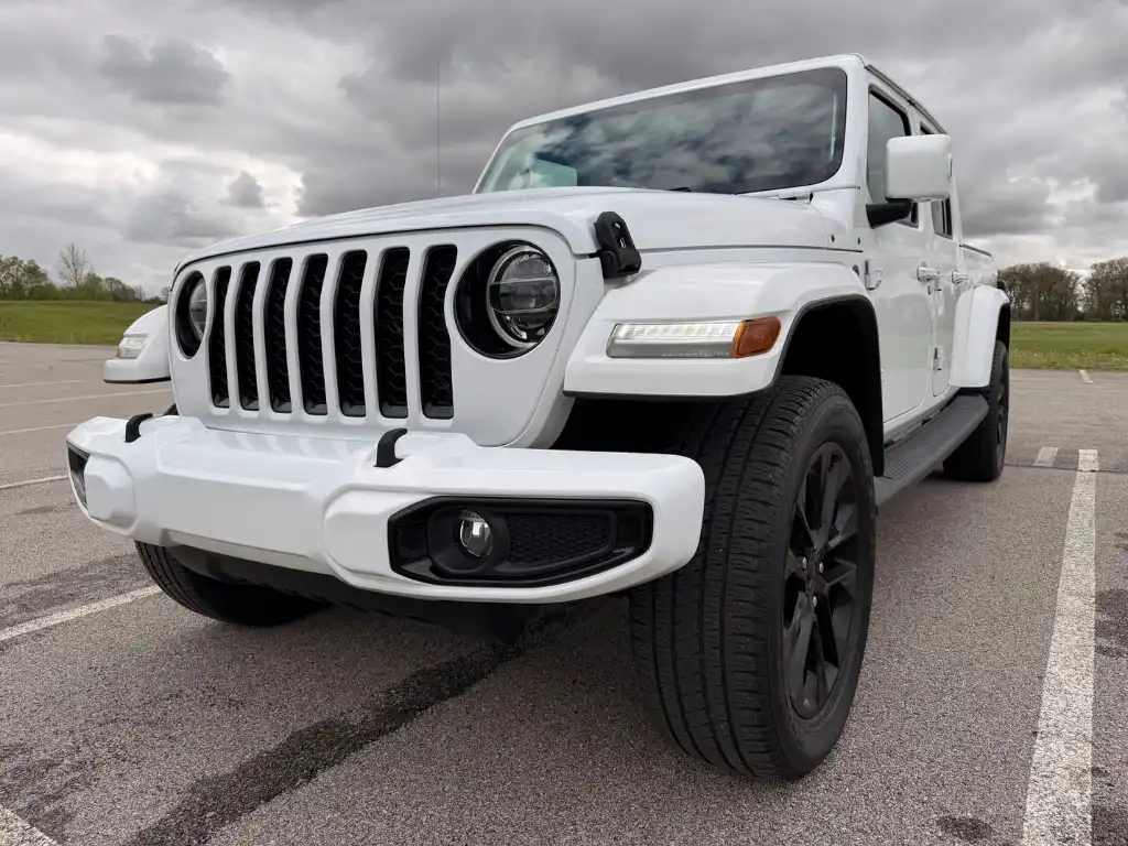2021 Jeep Gladiator High Altitude's photo