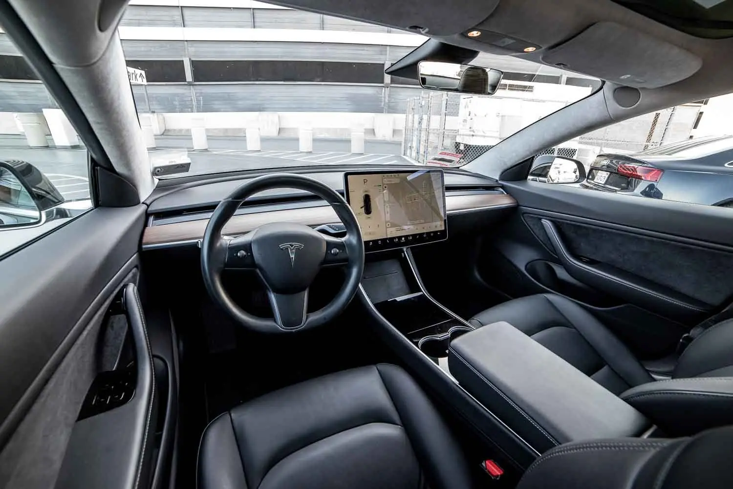 2017 Tesla Model 3 Base photo 5