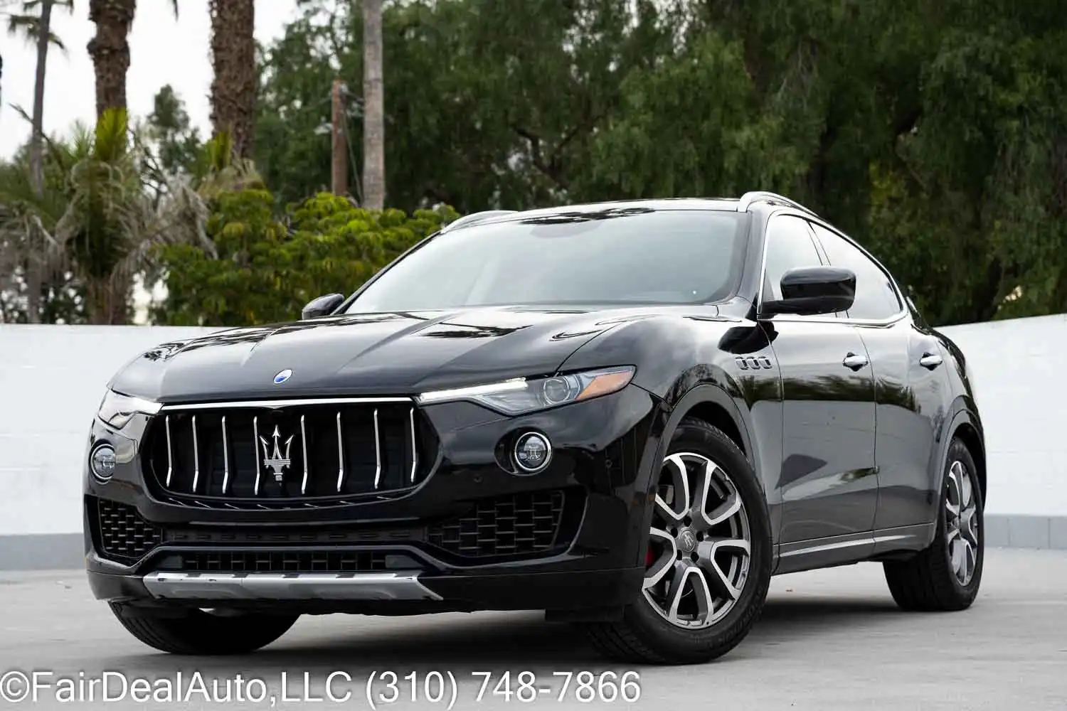 2017 Maserati Levante Levante's photo