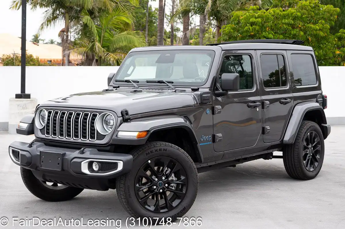 2025 Jeep Wrangler 4xe Sahara 4XE's photo