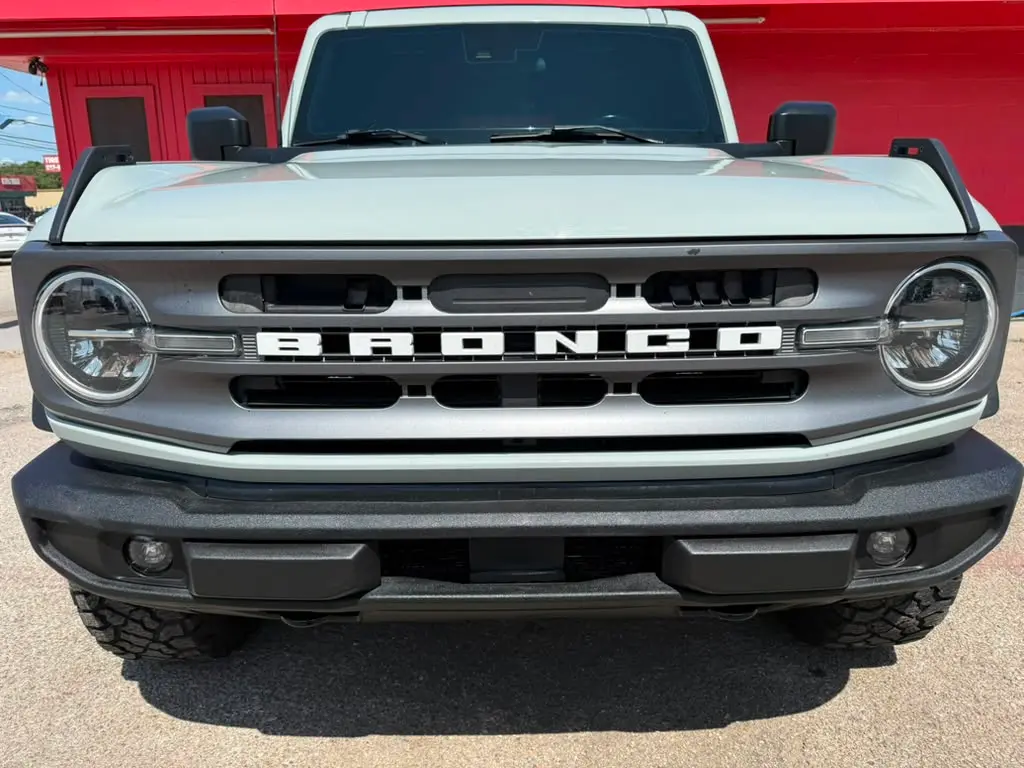 2021 Ford Bronco Big Bend Advanced 4x4 photo 3