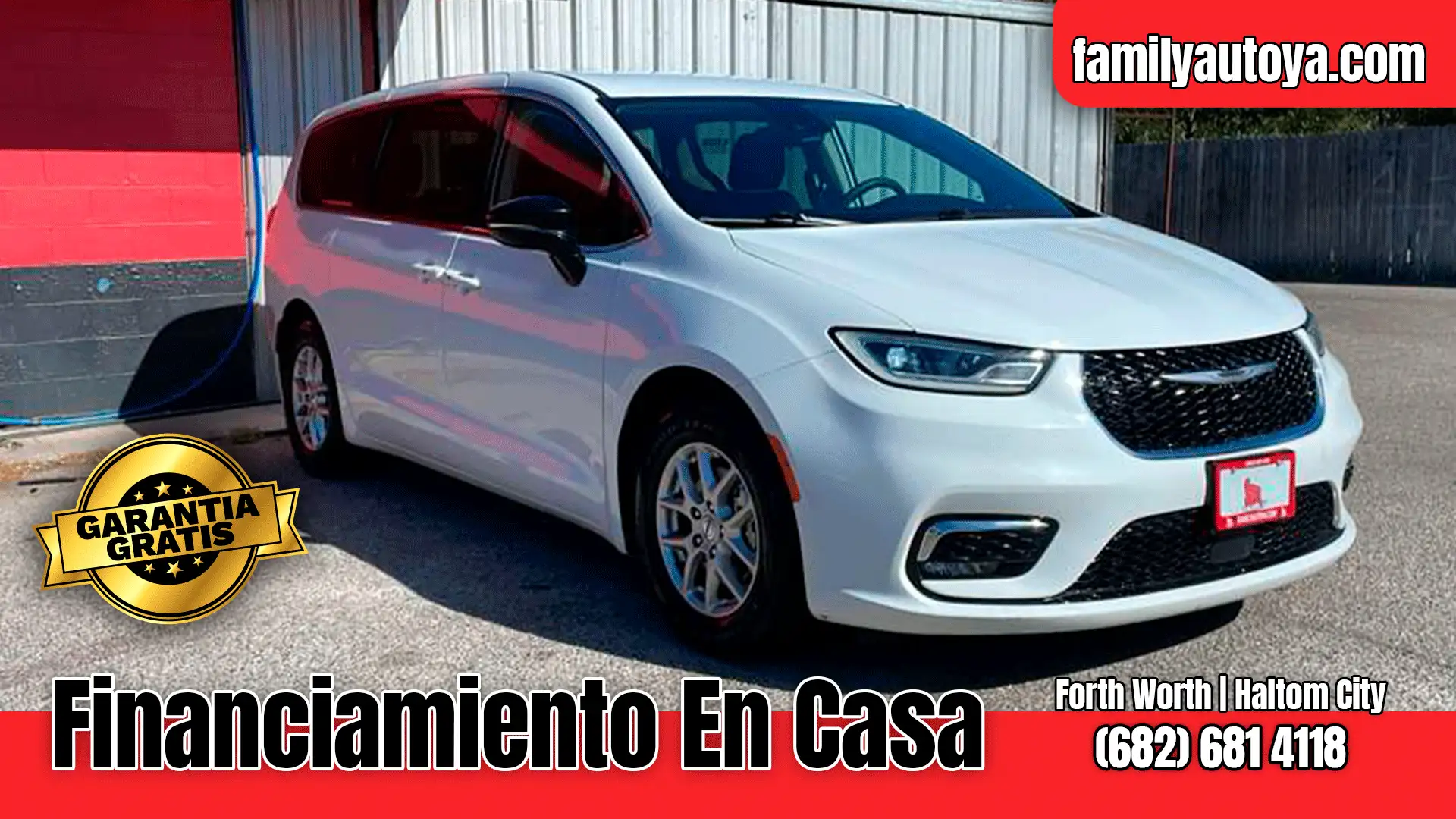 2024 Chrysler Pacifica Touring L's photo