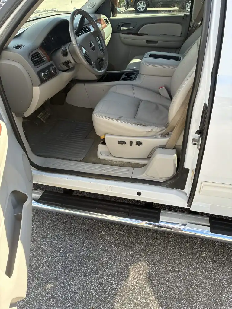 2008 GMC Sierra 4WD Extended Cab SL SWB's photo