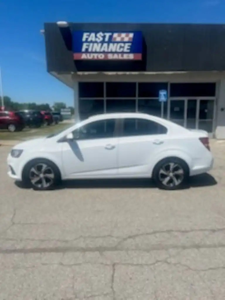 2020 Chevrolet Sonic Sedan Premier Automatic's photo