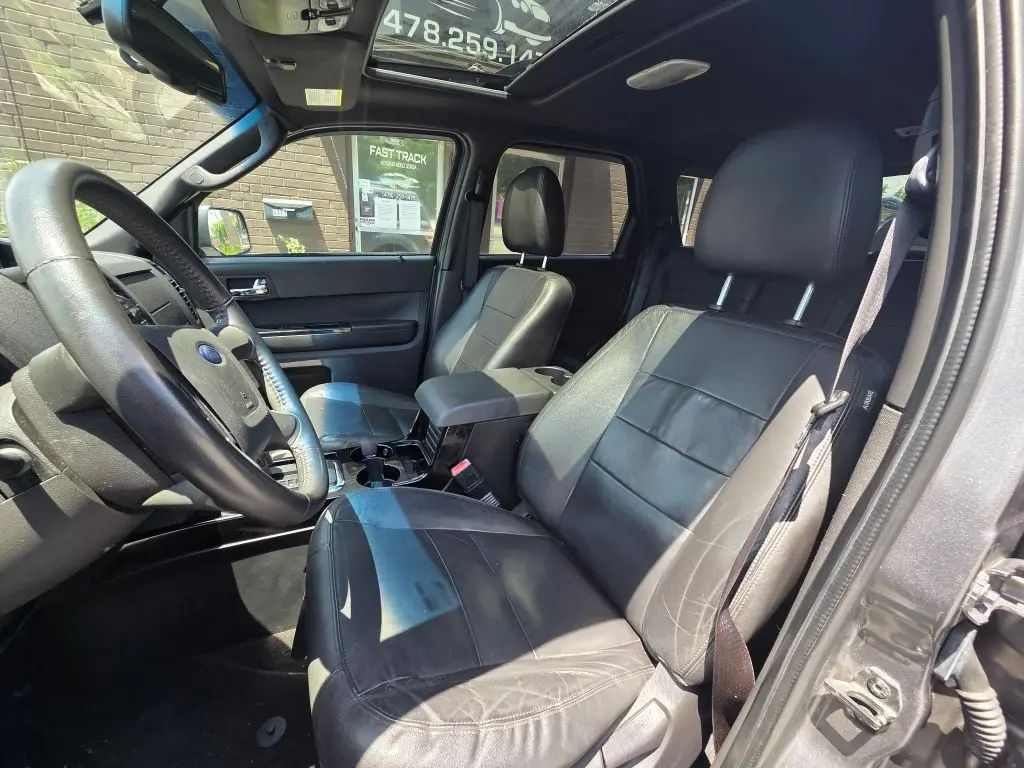 2012 Ford Escape Limited photo 5