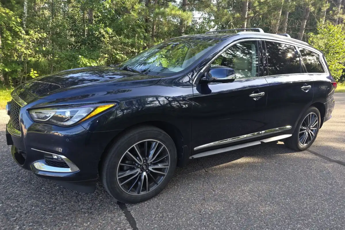 2017 INFINITI QX60 3.5 AWD's photo
