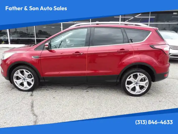 2017 Ford Escape SE's photo