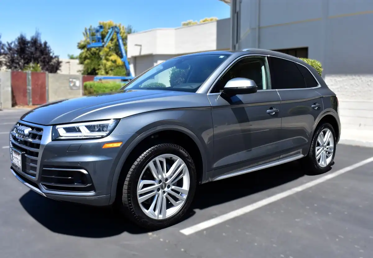 2018 Audi Q5 2.0T quattro S tronic Prestige's photo