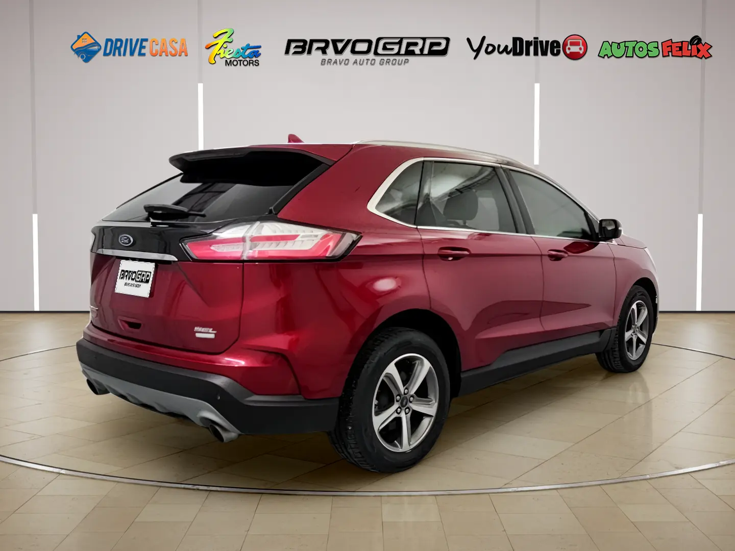 2019 Ford Edge SEL photo 5