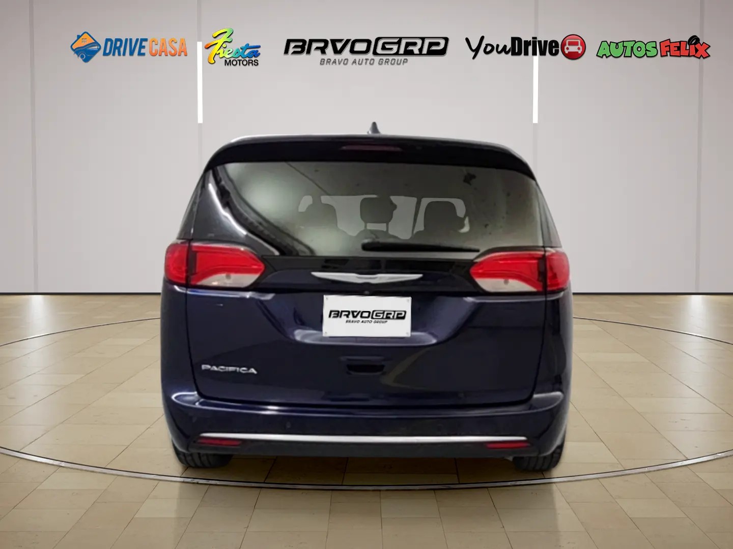 2019 Chrysler Pacifica Touring Plus photo 4