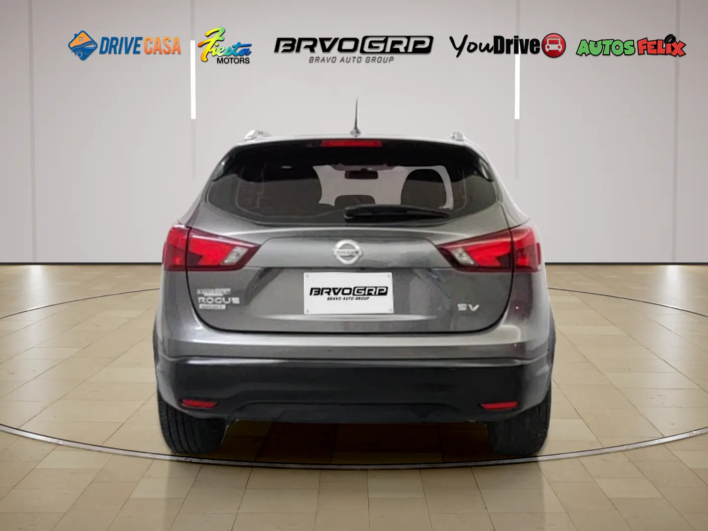2018 Nissan Rogue Sport SV FWD photo 4