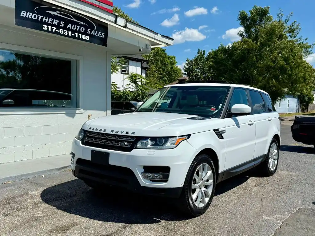 2014 Land Rover Range Rover Sport SE's photo