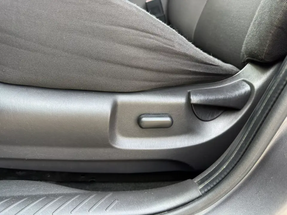 2012 Ford Escape XLT photo 3