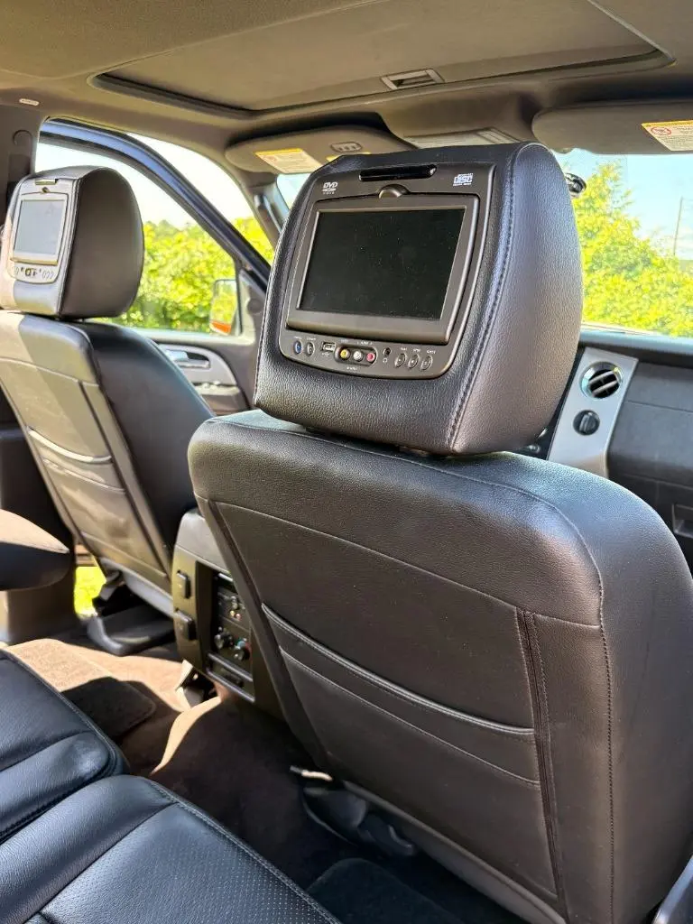 2014 Ford Expedition Limited EL photo 5