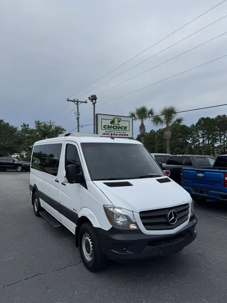 2016 Mercedes-Benz Sprinter 2500 144 WB High Roof's photo