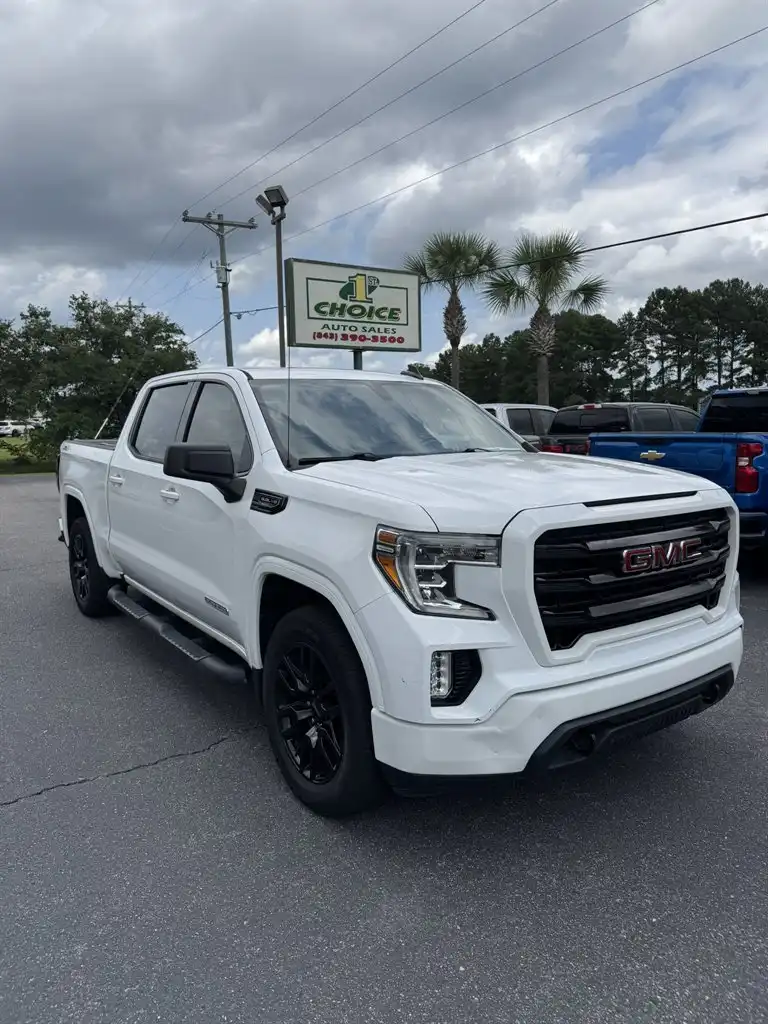 2020 GMC Sierra Elevation 4WD Crew Cab Standard Box's photo