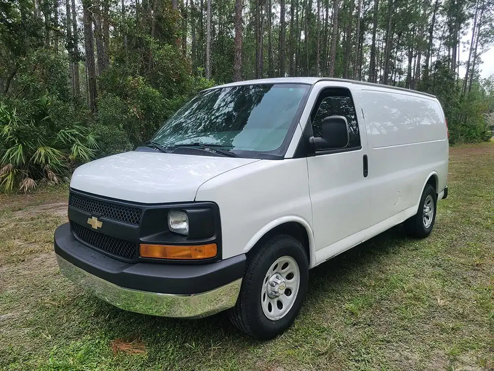 2014 Chevrolet Express 1500 Work Van's photo