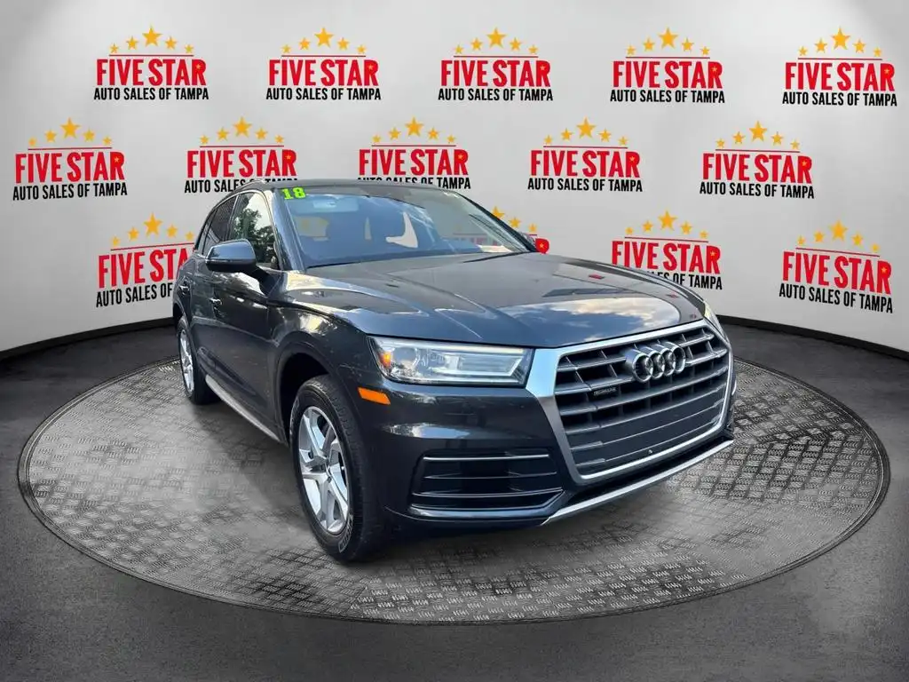 2018 Audi Q5 2.0T quattro S tronic Premium's photo