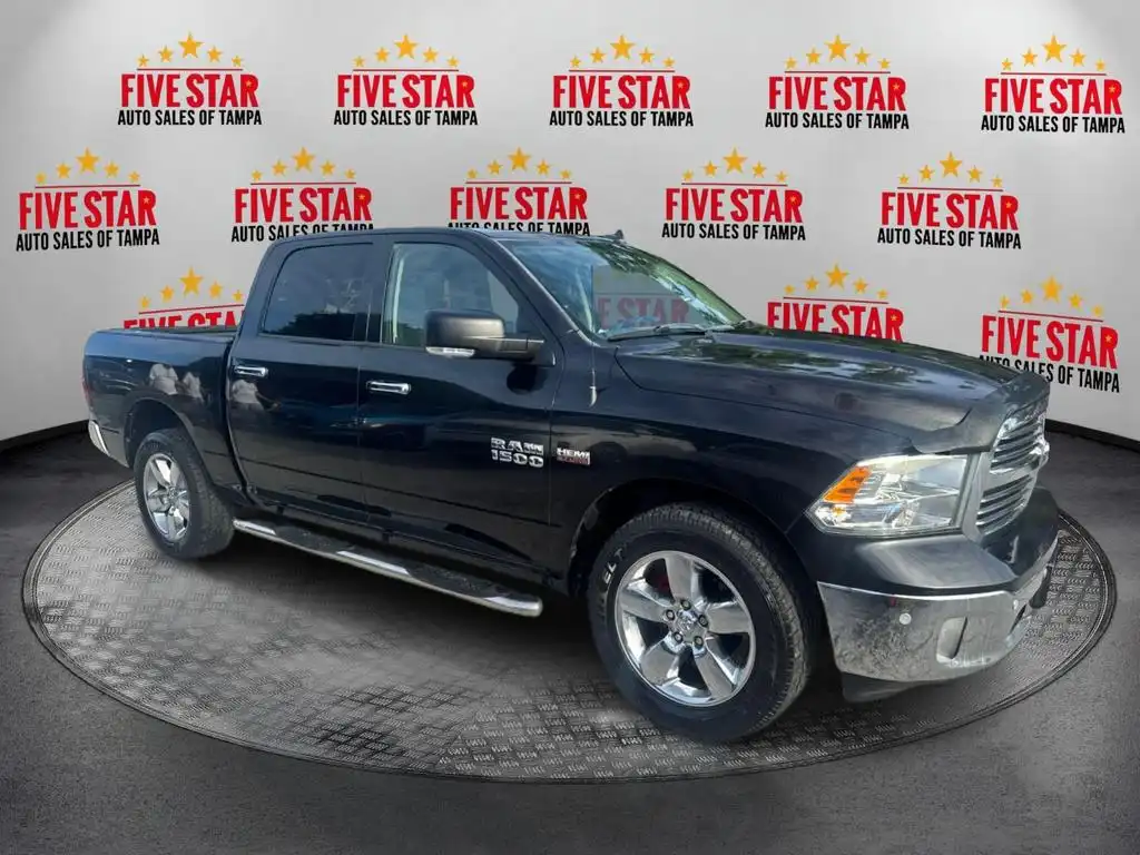 2016 RAM 1500 Big Horn 4x4 Crew Cab 5'7's photo