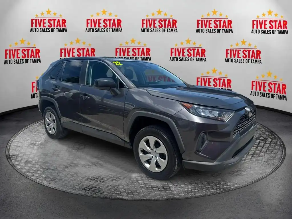 2022 Toyota RAV4 LE FWD's photo