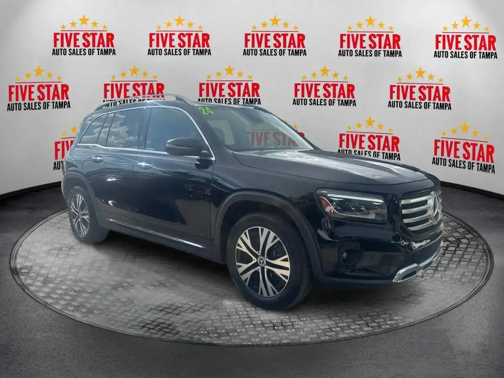 2024 Mercedes-Benz GLB GLB 250's photo