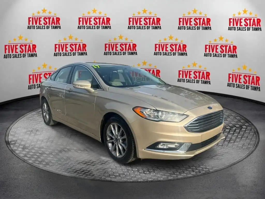 2017 Ford Fusion SE FWD's photo