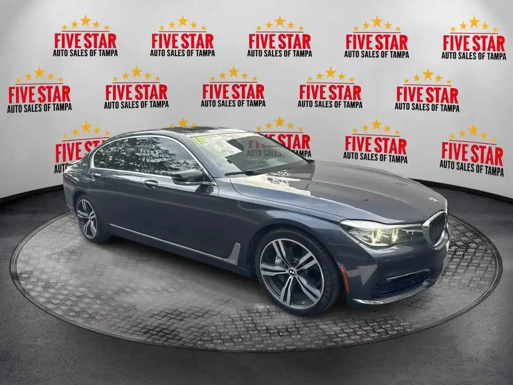 2016 BMW 7 Series 740i's photo