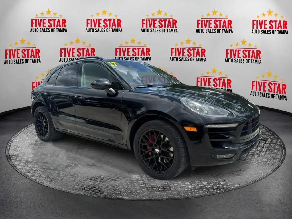 2017 Porsche Macan GTS's photo