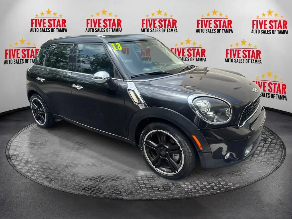 2013 MINI Countryman Countryman S's photo