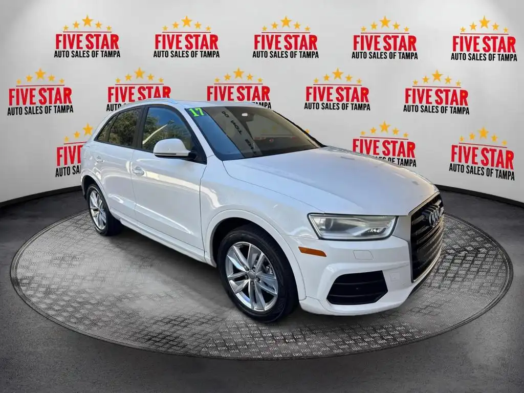 2017 Audi Q3 2.0T Premium Tiptronic's photo