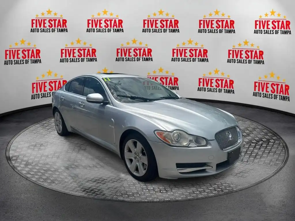 2011 Jaguar XF Base's photo