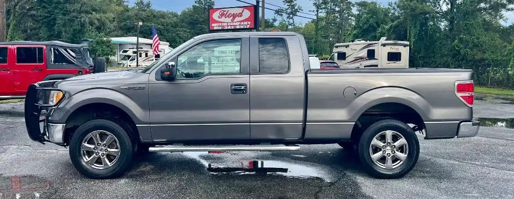 2011 Ford F-150 XLT SuperCab 145 in's photo