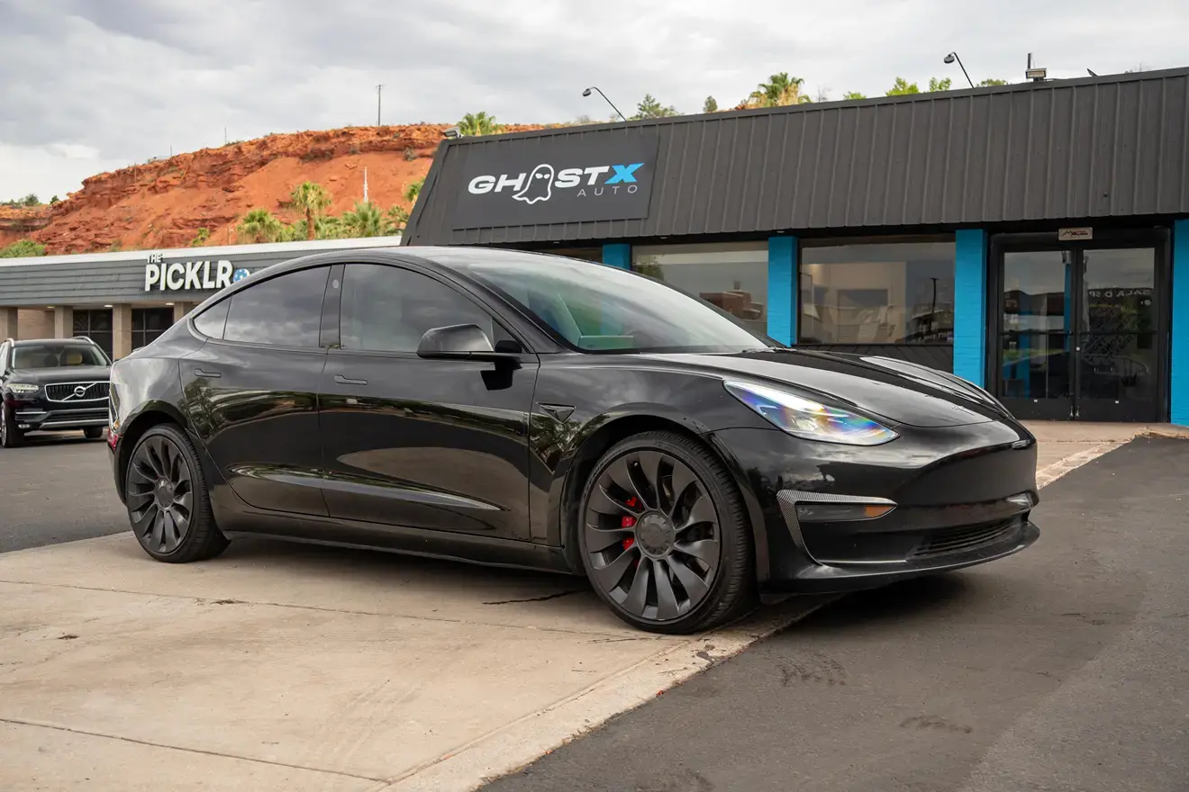 2023 Tesla Model 3 Performance photo 3