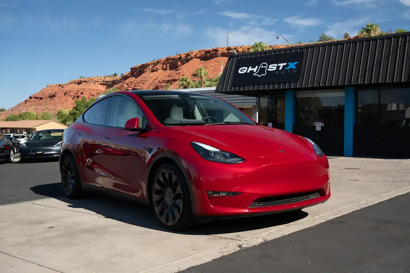 2023 Tesla Model Y Performance Dual Motor All-Wheel Drive's photo
