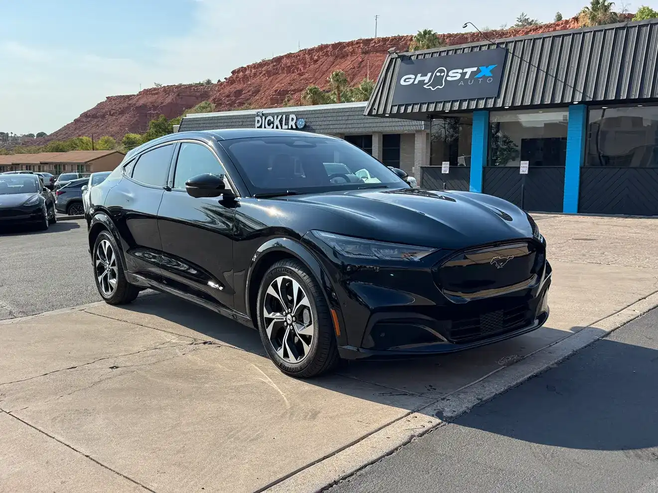 2023 Ford Mustang-Mach-e Premium's photo