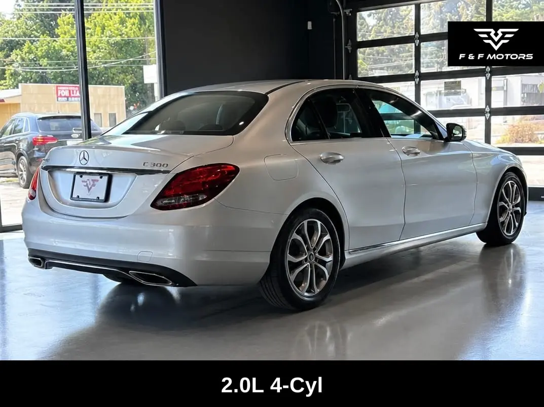 2017 Mercedes-Benz C-Class C300 photo 3