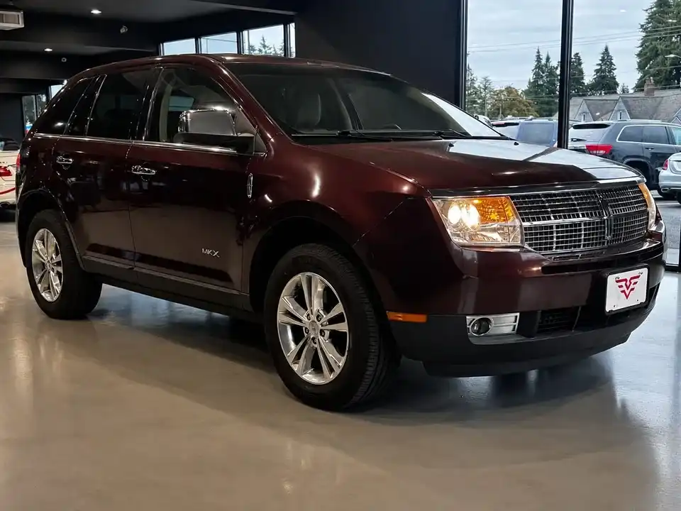 2010 Lincoln MKX FWD's photo