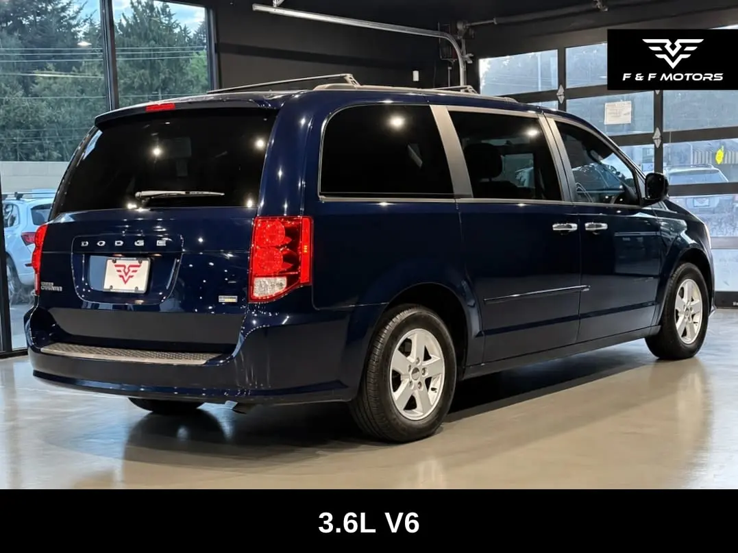 2012 Dodge Grand Caravan SXT photo 3