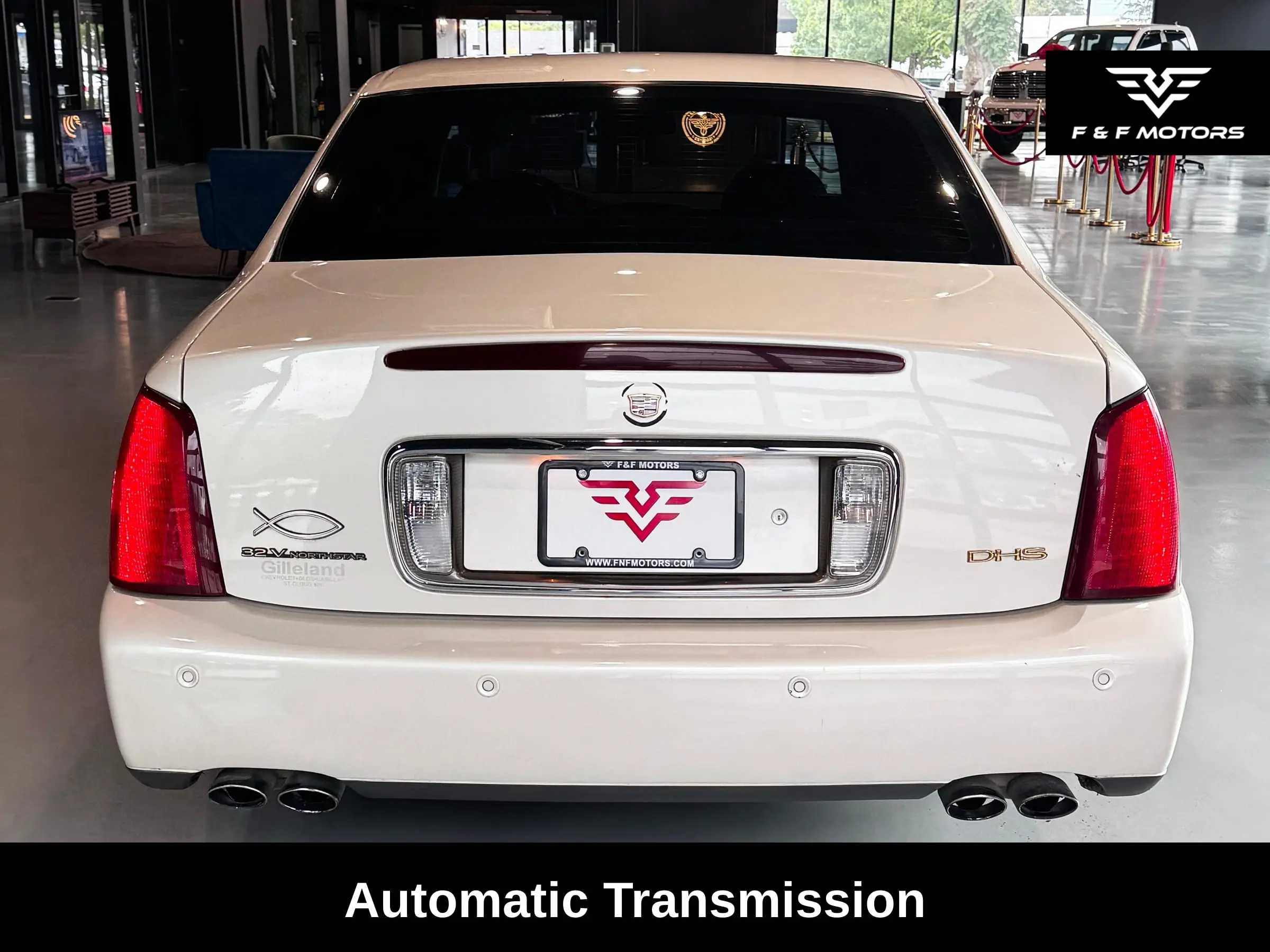 2002 Cadillac DeVille DHS photo 5