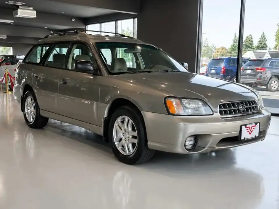2003 Subaru Outback Base's photo