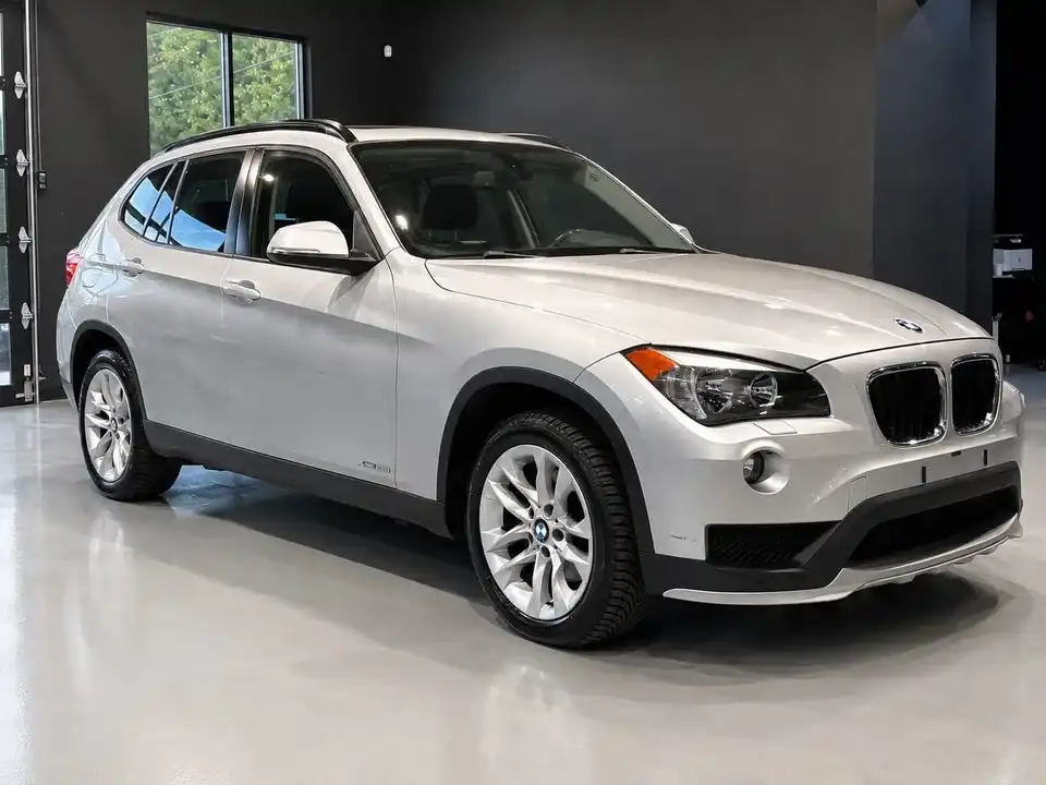 2015 BMW X1 xDrive28i's photo