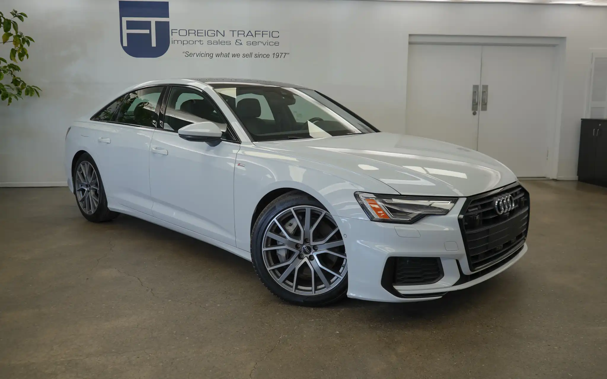 2022 Audi A6 55 Premium Plus S tronic quattro's photo