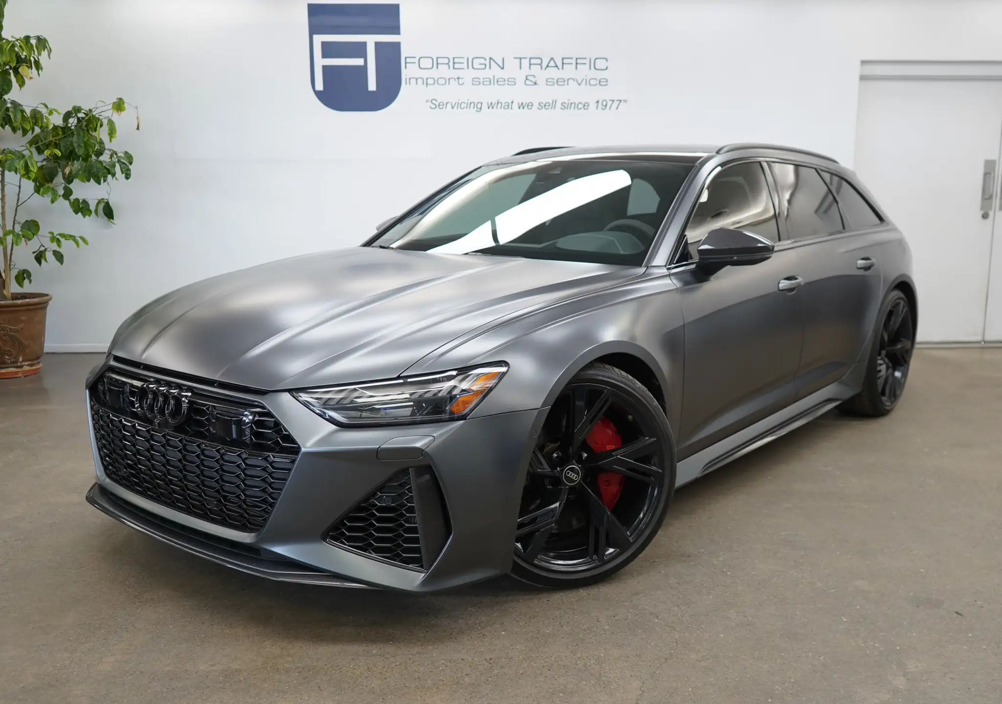 2022 Audi RS 6 Avant Base's photo
